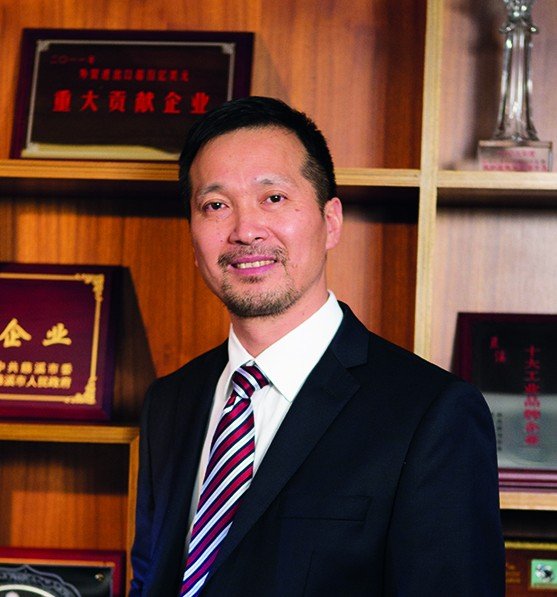 公牛刘伯温传奇官网操作说明董事长兼总