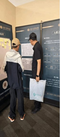 为文化强国建设注入持续动力