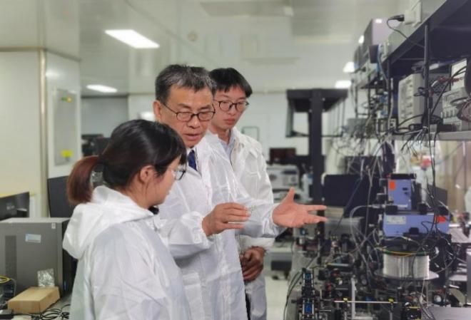 但在极地科学领域是天然合作伙伴