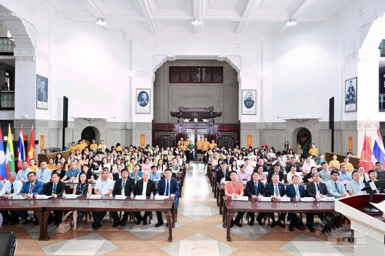 武汉市政府副市长郭双喜在致辞中强调